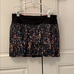 Lululemon skort